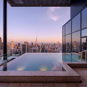 Candeo The Tower 5* Ōsaka
